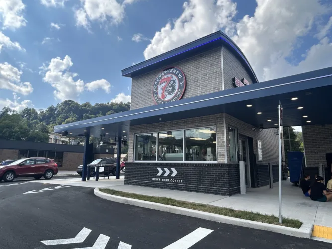 7 Brew Coffee Opening To Benefit Helping Heroes